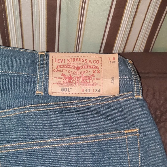 Jeans - Picture 7 of 7